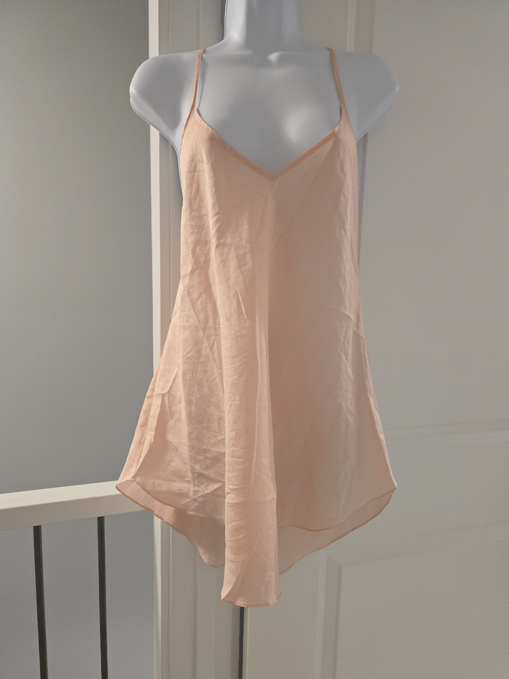 Vintage 90's Linda Bis 100% Silk Peachy V-Neck Spaghetti Strap Slip Dress M